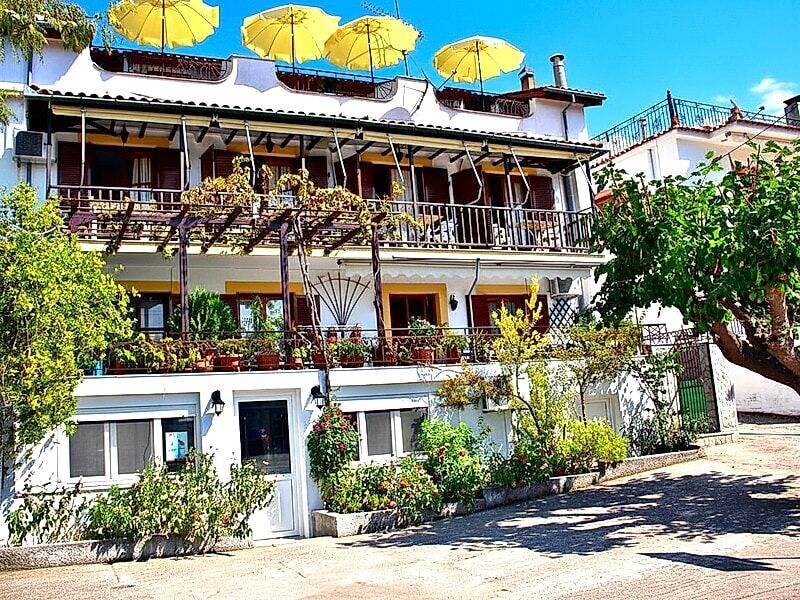 Nina Apartments