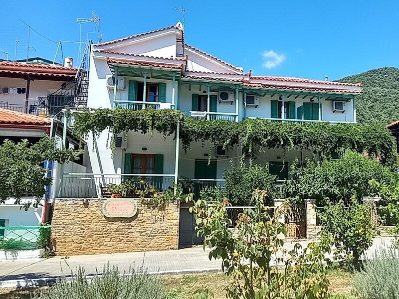 Αθηνά Ενοικιαζόμενα Δωμάτια