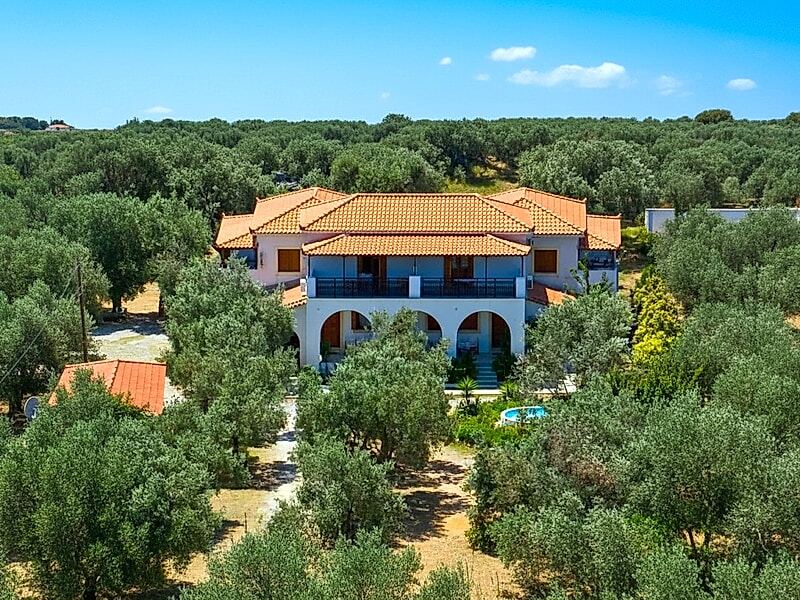 Artemis Bungalows