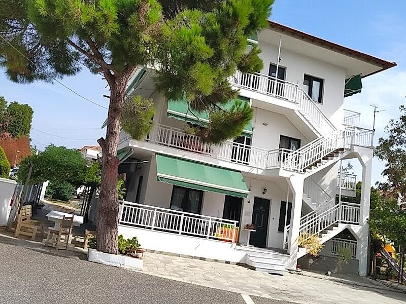 Agapitos Apartments