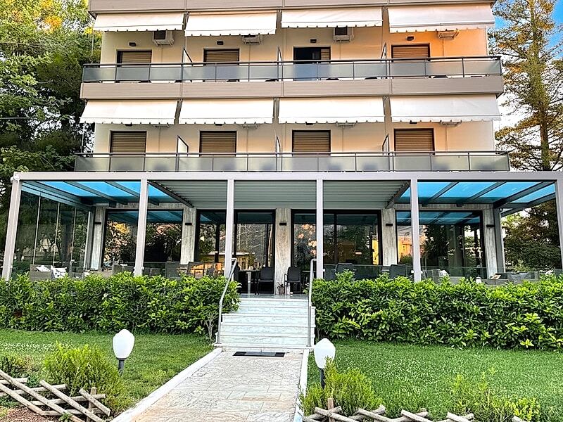 Alexakis Hotel & Spa