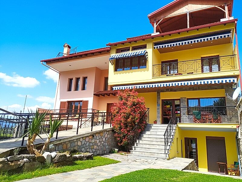 Small Hotel