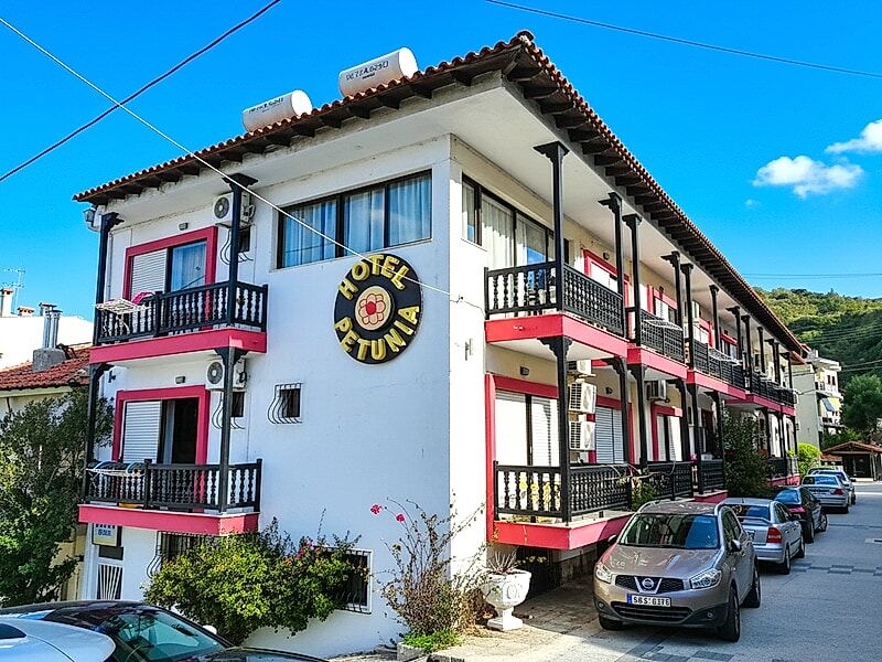 Petunia Hotel
