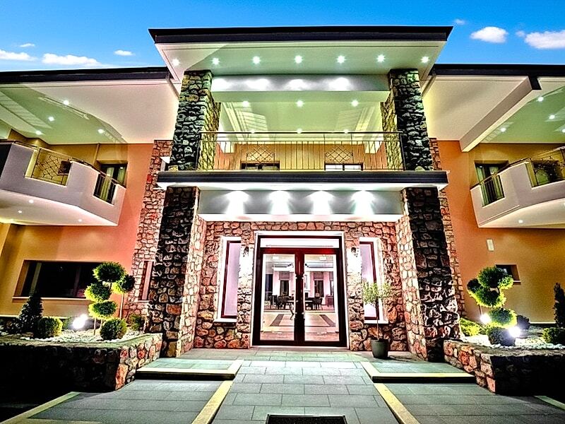 Enastron View Hotel