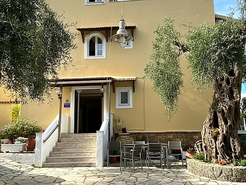 Galatia Studios & Apartments