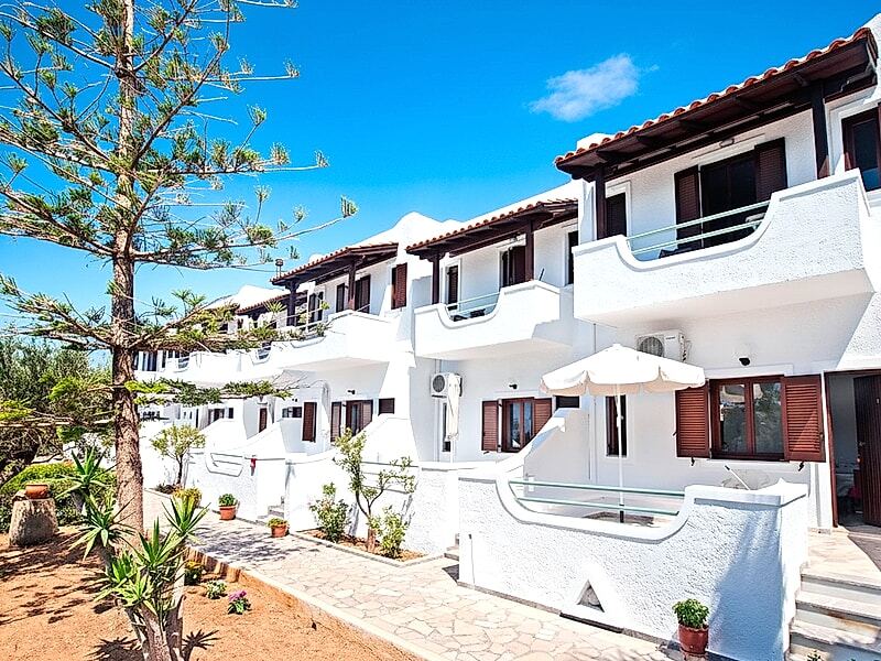 New Aurora Apartments