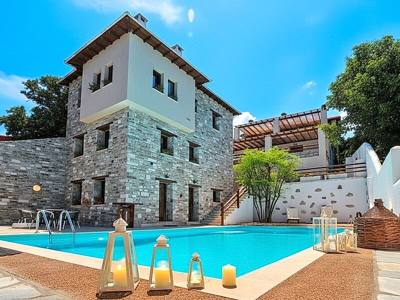 Petradi Hotel